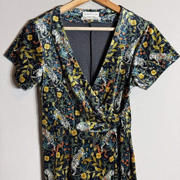 Urban Outfitters Tiger Snake Print Velvet Wrap Mini Dress Women's XS Multi NWOT - Picture 6 of 13